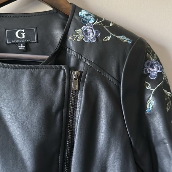 G BY GIULIANA FLORAL EMBROIDERED PU VEGAN LEATHER JACKET SIZE SMALL - Picture 1 of 10